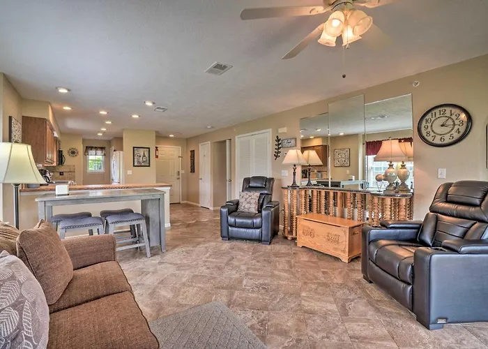 Branson Resort Condo With Scenic Patio And Pool Access