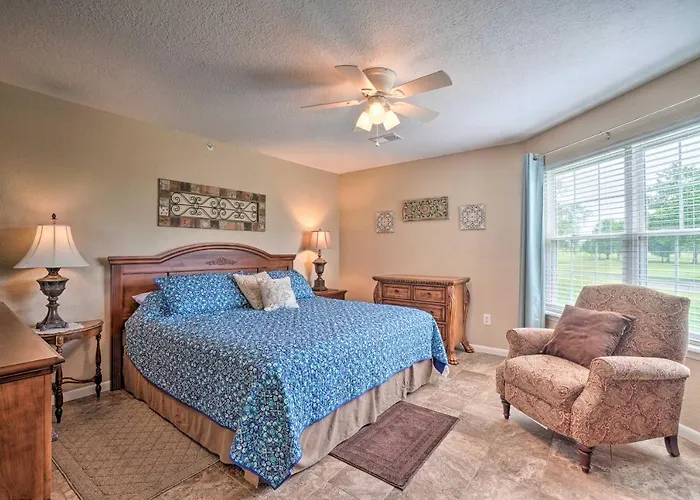 Branson Resort Condo With Scenic Patio And Pool Access