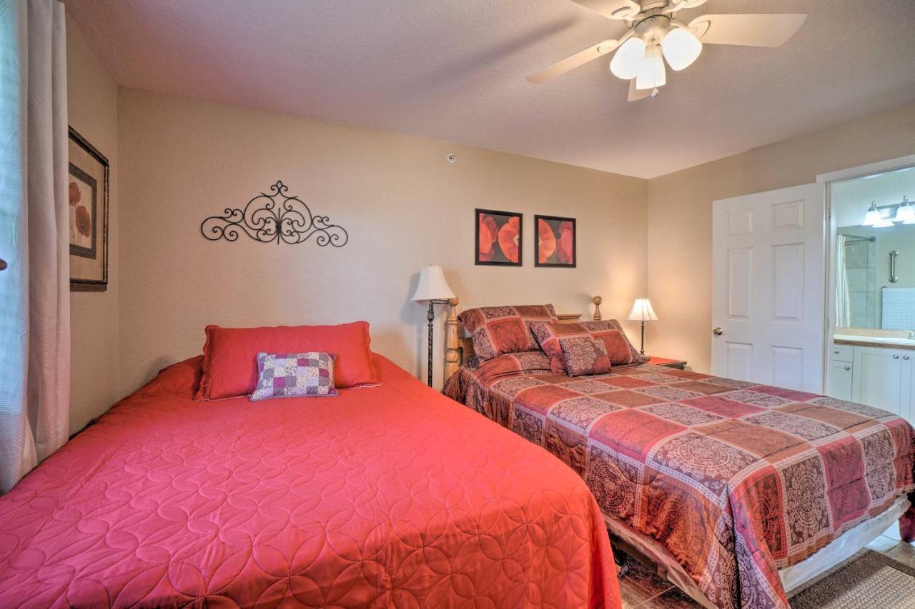 With Scenic Patio And Pool Access Apartment
